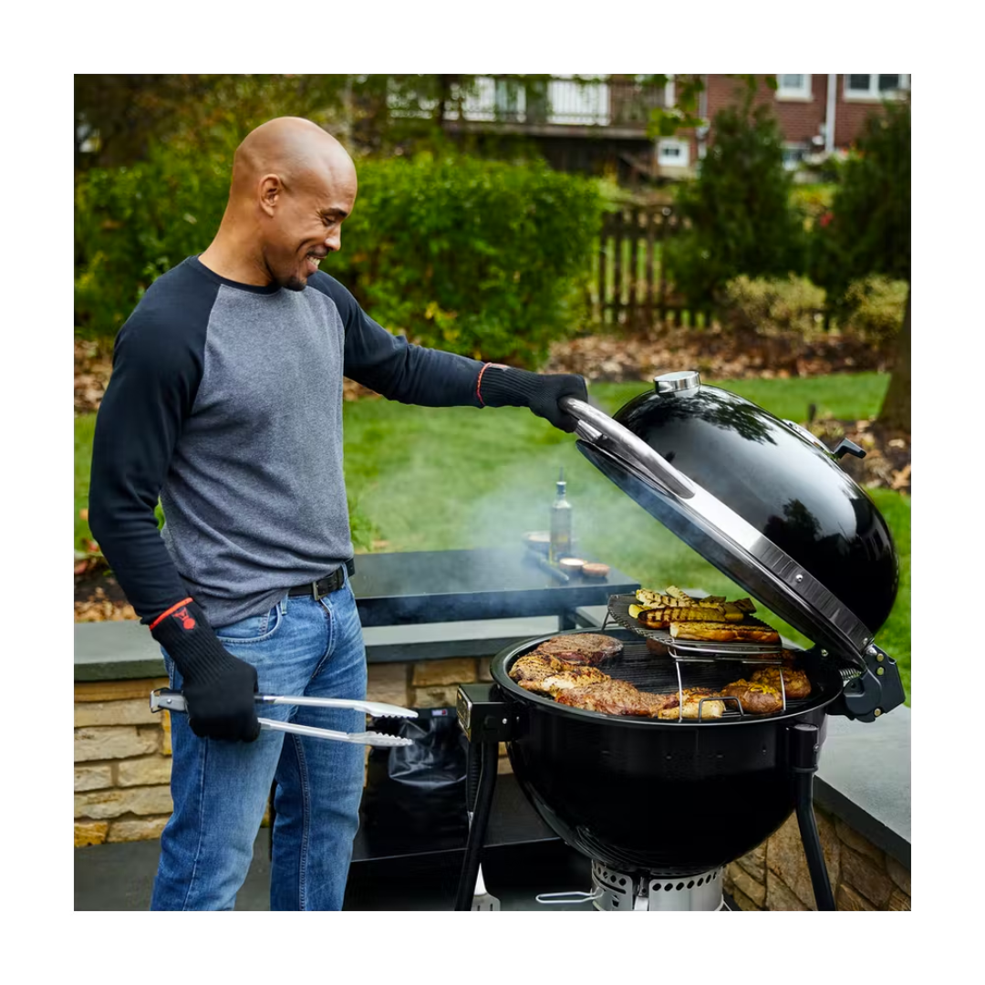 Asador de carbón Summit® Kamado E6 Negro